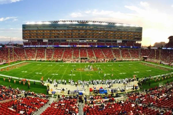 NFL第八周布法罗比尔客场挑战迈阿密海豚艾伦图阿传球对决深度分析